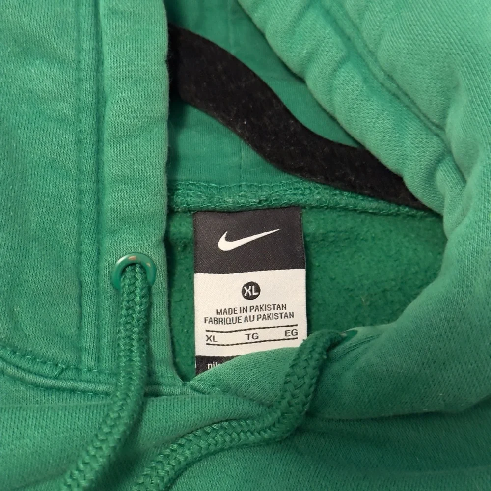 Nike Hoodie - Picture 2 of 5